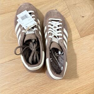 Adidas Spezial indoor women's size 7.5 IF6490 earth/strata/ off white